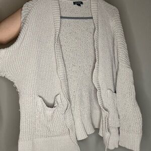Women’s grey cardigan
